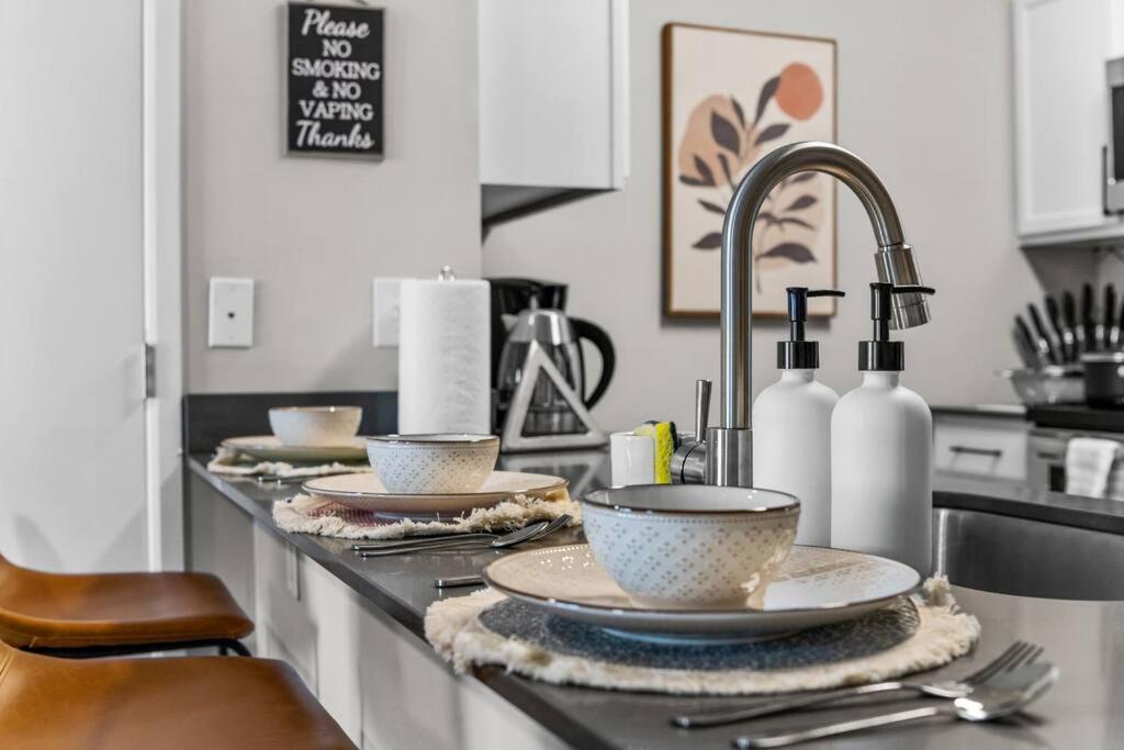 Apartment View Boho Stocked W Everything Need *